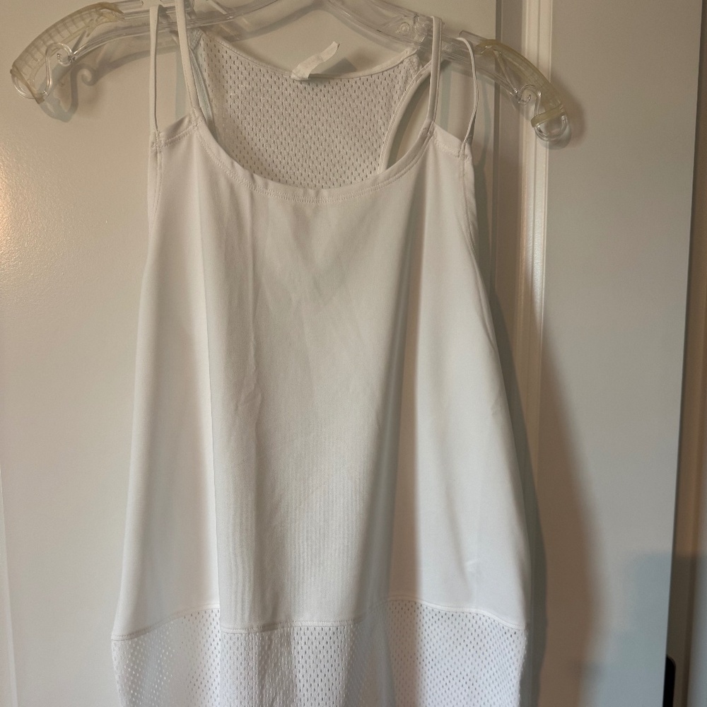 Under Armour White Tank Top Sz: Large